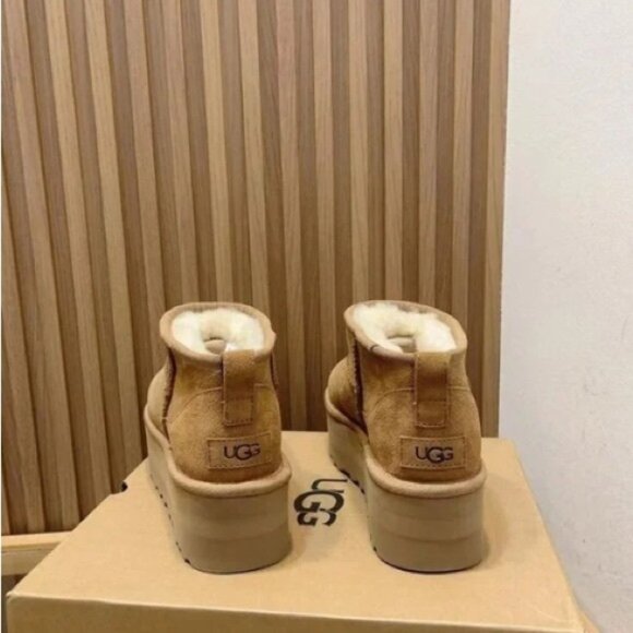 UGG Womens classic ultra mini platform boots Chestnut - Picture 5 of 8
